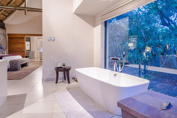 Am Lodge Hoedspruit Exterior photo
